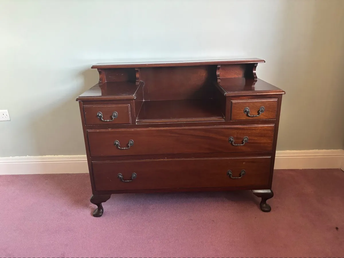 Mahogany chest of drawers - Image 2
