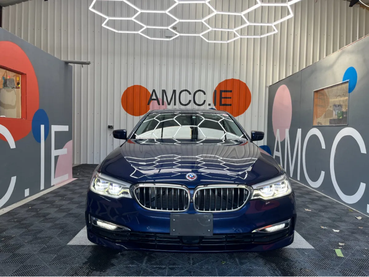 BMW 5-Series BMW 520D 523D LUXURY AUTOMATIC / 69k - Image 2