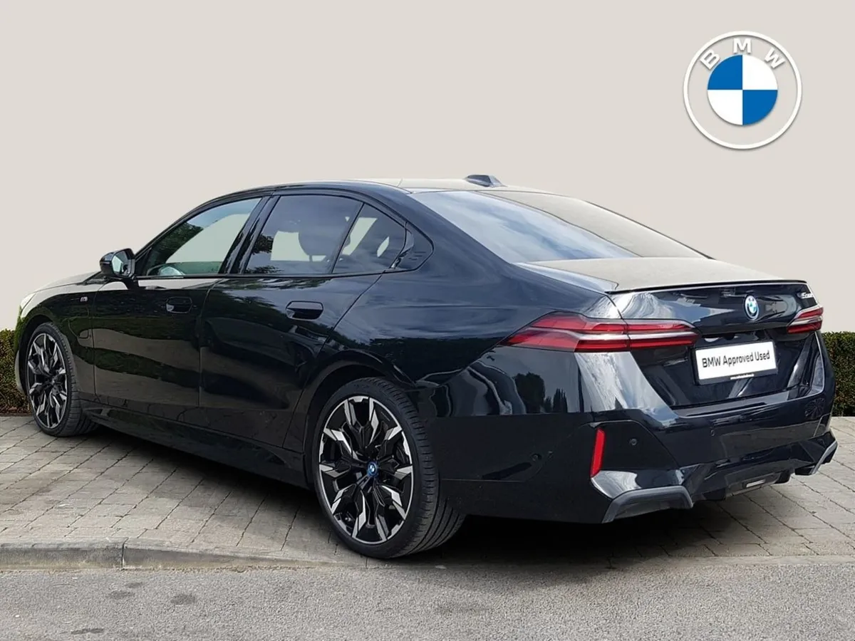 BMW 5 Series 530e M Sport - Image 2