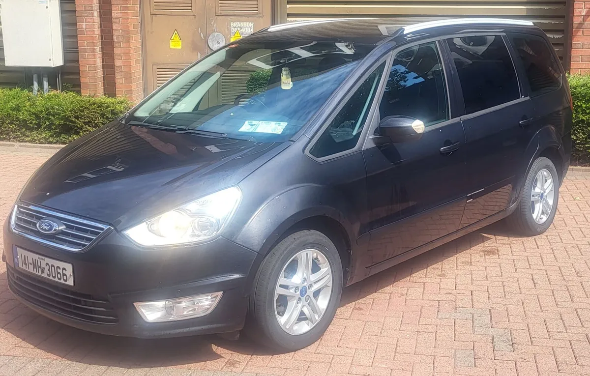 2014 2.0D Automatic Ford Galaxy - Image 2