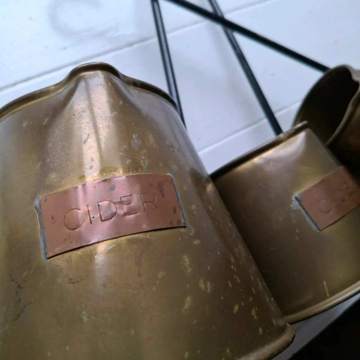 Se of 3 Brass Cider Measures - Image 2