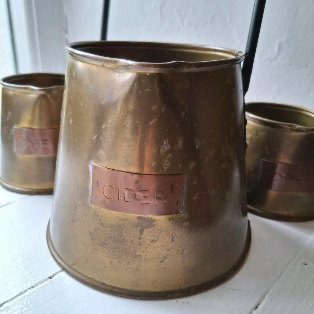 Se of 3 Brass Cider Measures - Image 3