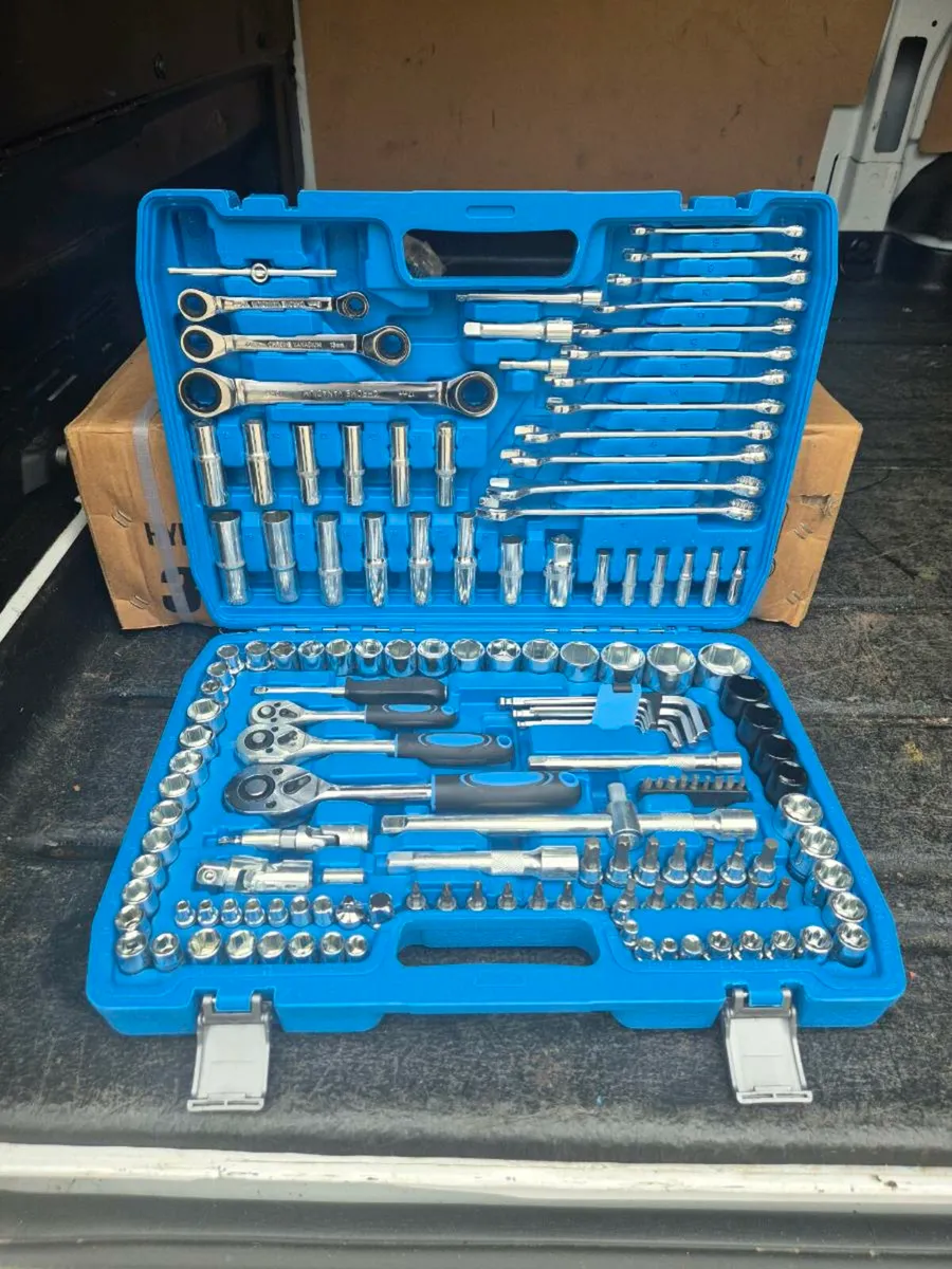 Socket set - Image 1