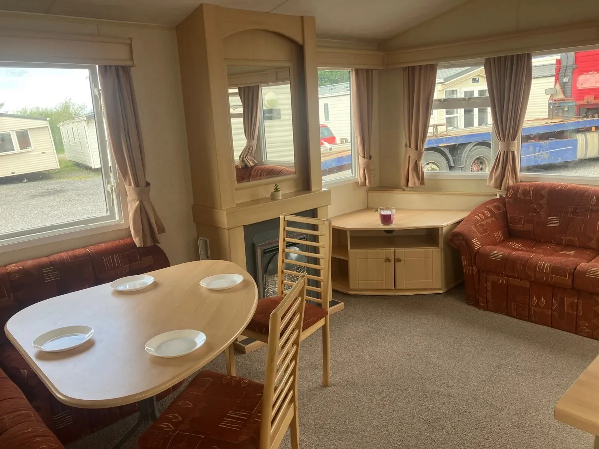 AFFORDABLE 3BED WINTER PACK. COSY AND CLEAN - Image 4