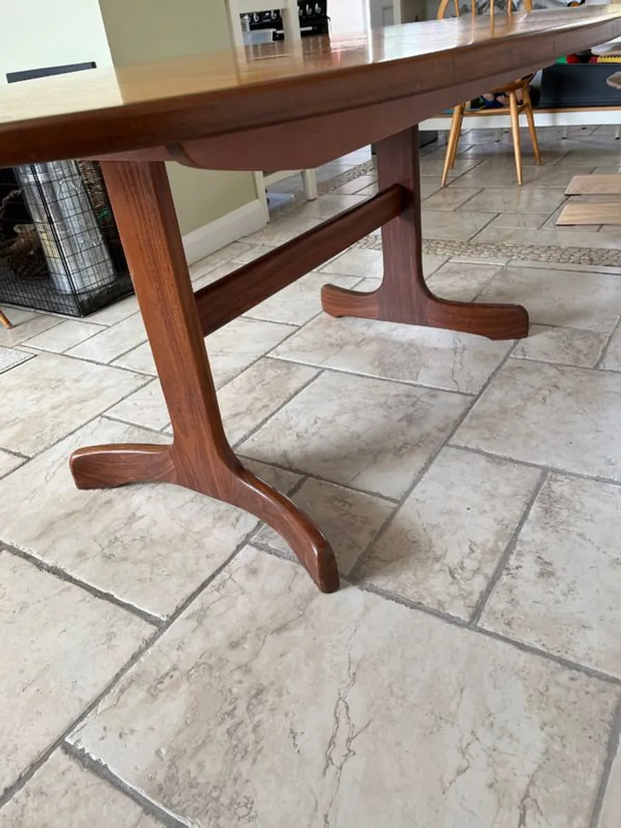 Large mid century dining table - Image 3