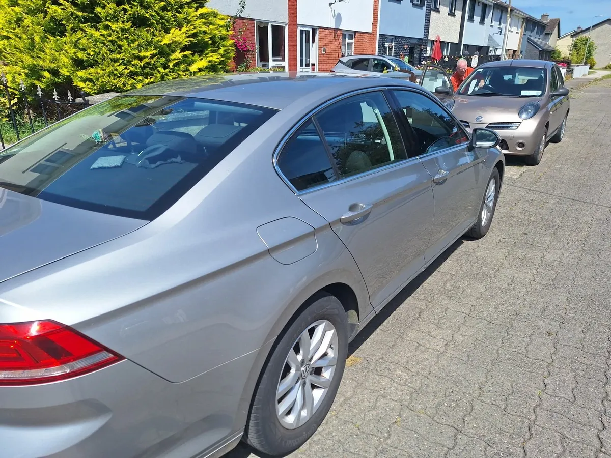 Volkswagen Passat TDI Bluemotion - Image 3