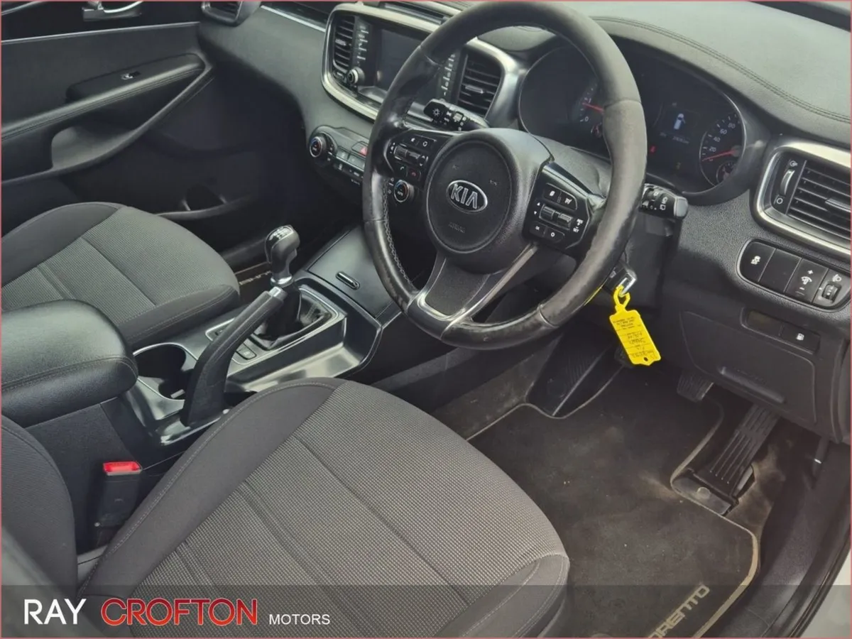 Kia Sorento Sorento EX Commercial 5DR VAT - Image 2
