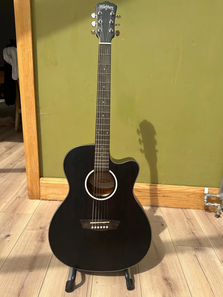 Acoustic/electric  Guitar - Image 1