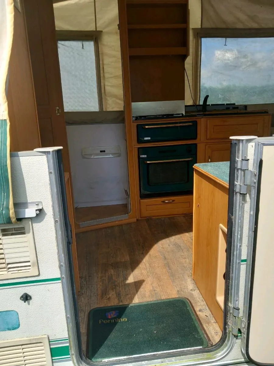 Pennine pathway folding camper - Image 4