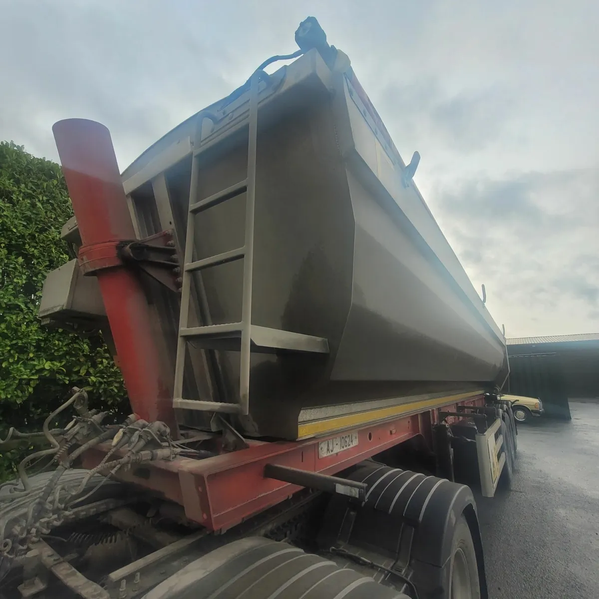 Kelberg Tipper - Image 2