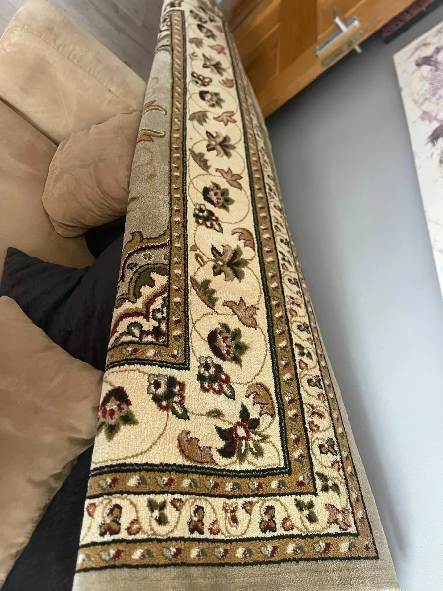 large turkish rug   9 half ft x 6 half ft - Image 3