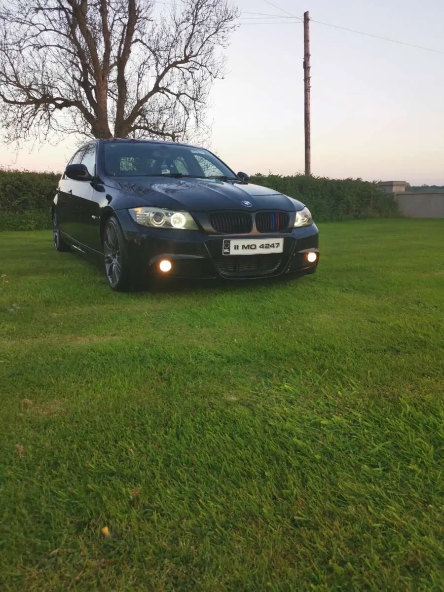BMW 320D - Image 2