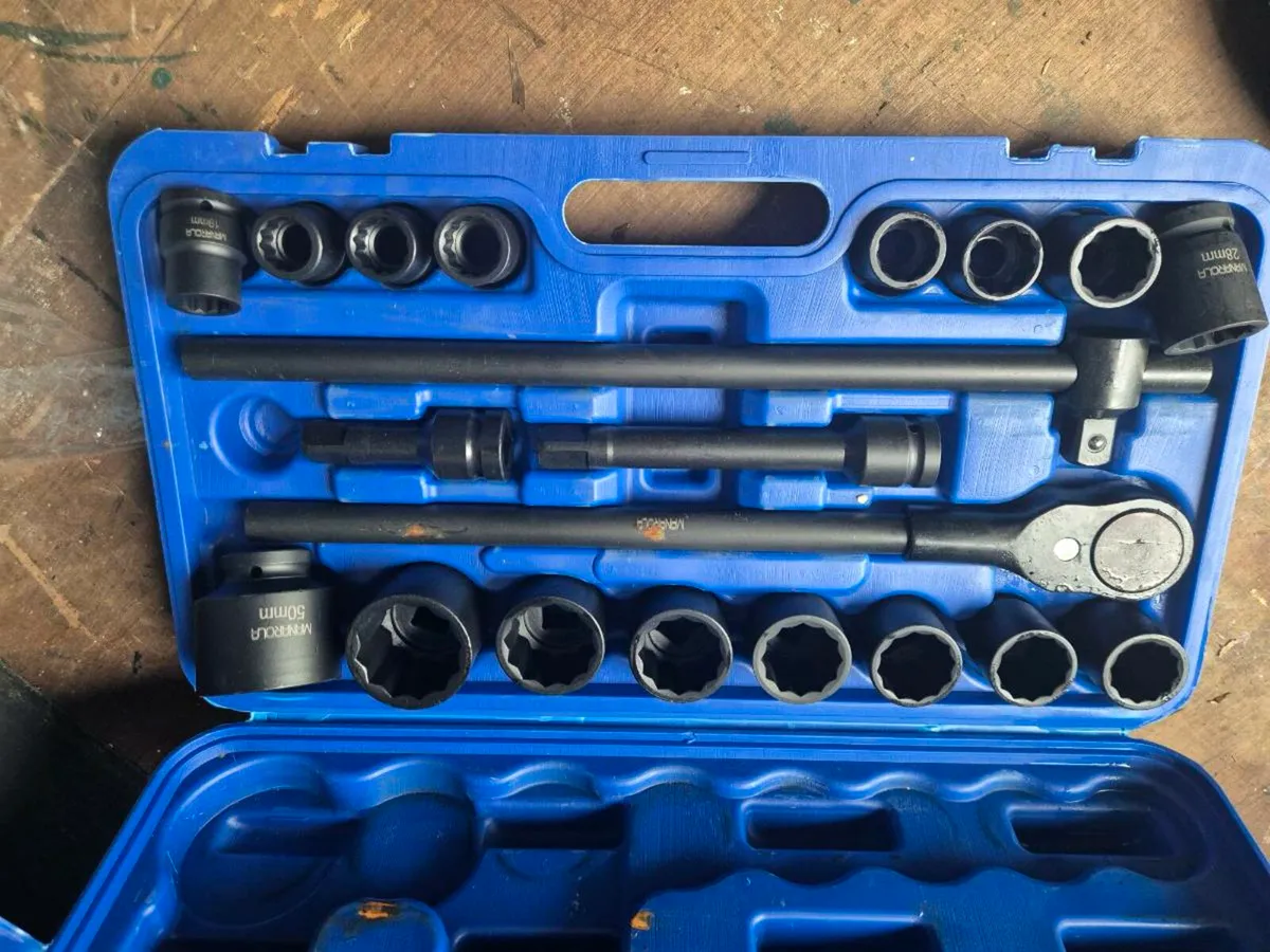 Heavy  duty socket set - Image 2