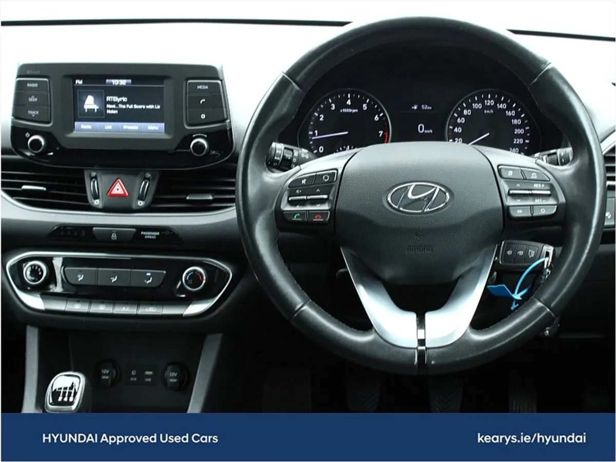 Hyundai i30 1.4 Petrol Deluxe - Image 4