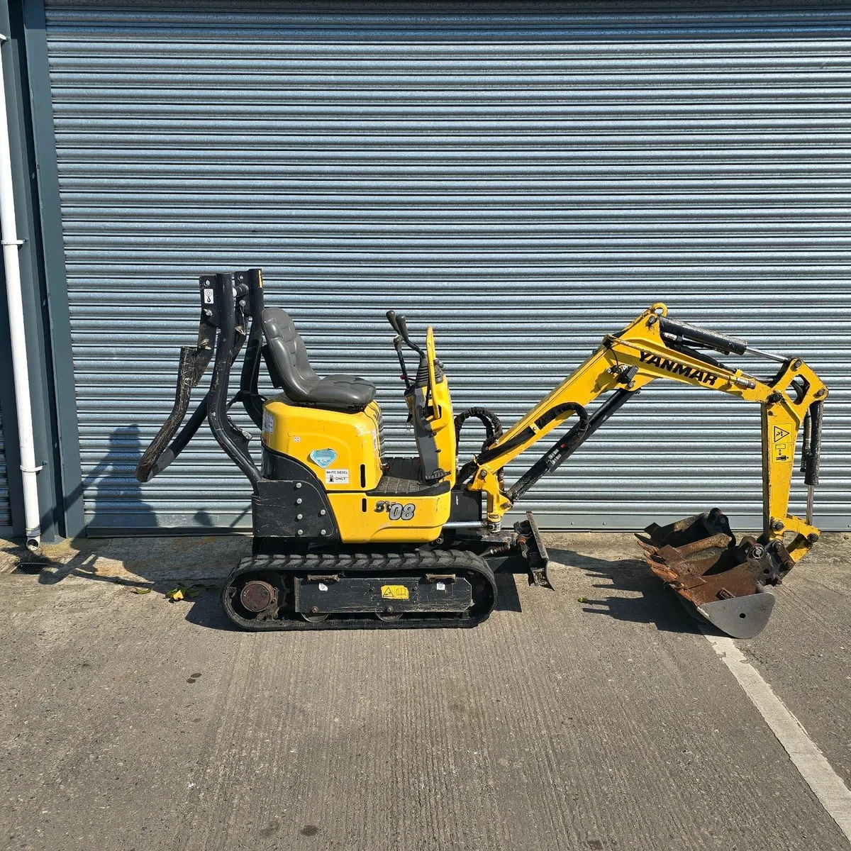 Yanmar sv08 Digger Micro Digger - Image 3