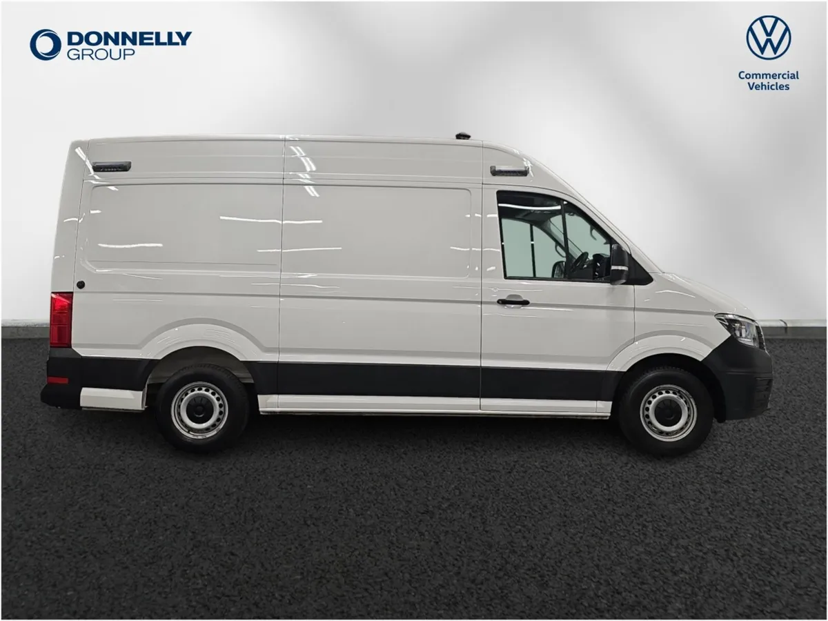 Volkswagen Crafter Cr35 Mwb Diesel Fwd Trendline - Image 4