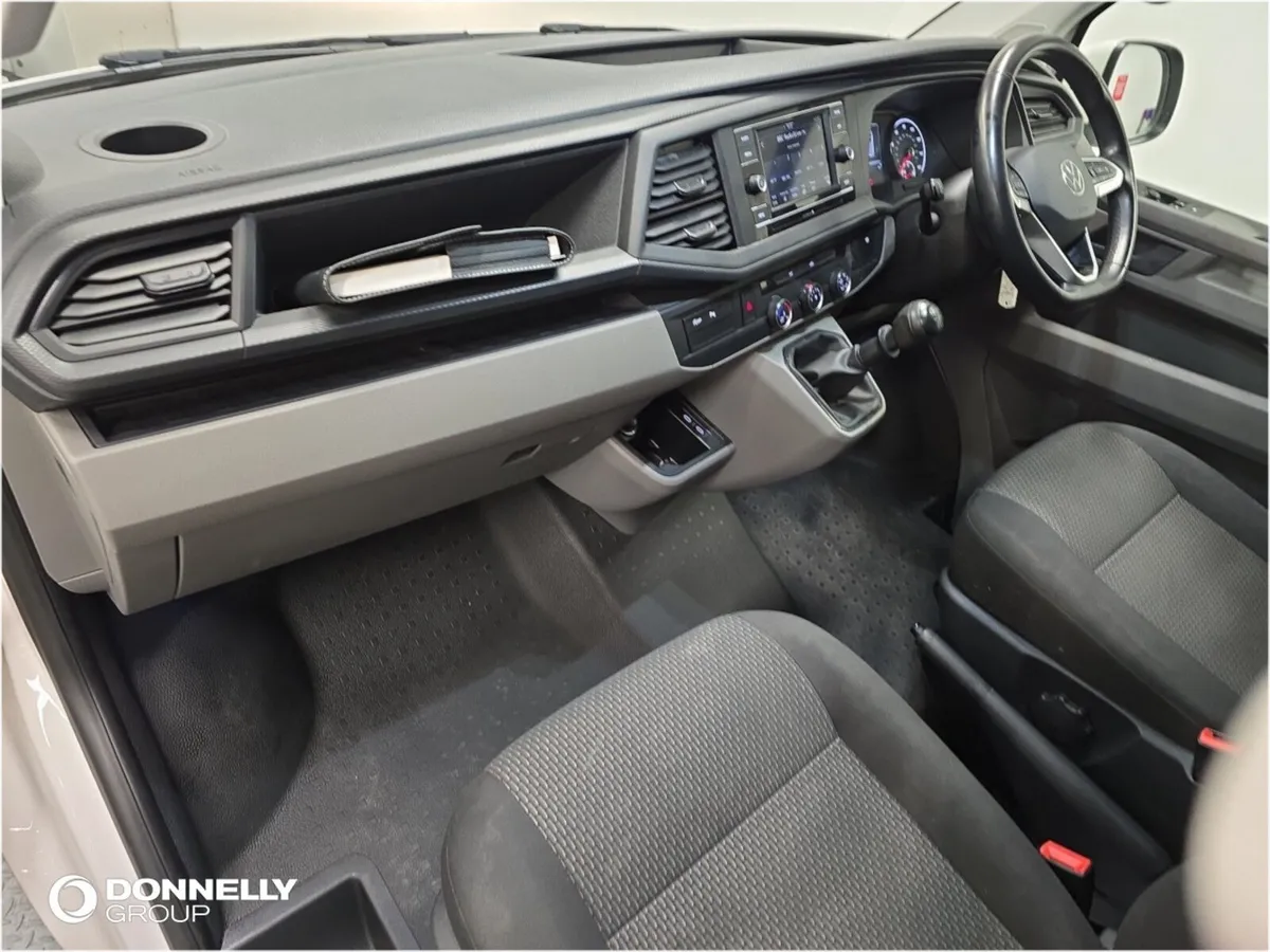 Volkswagen Transporter T30 Lwb Diesel Highline - Image 2