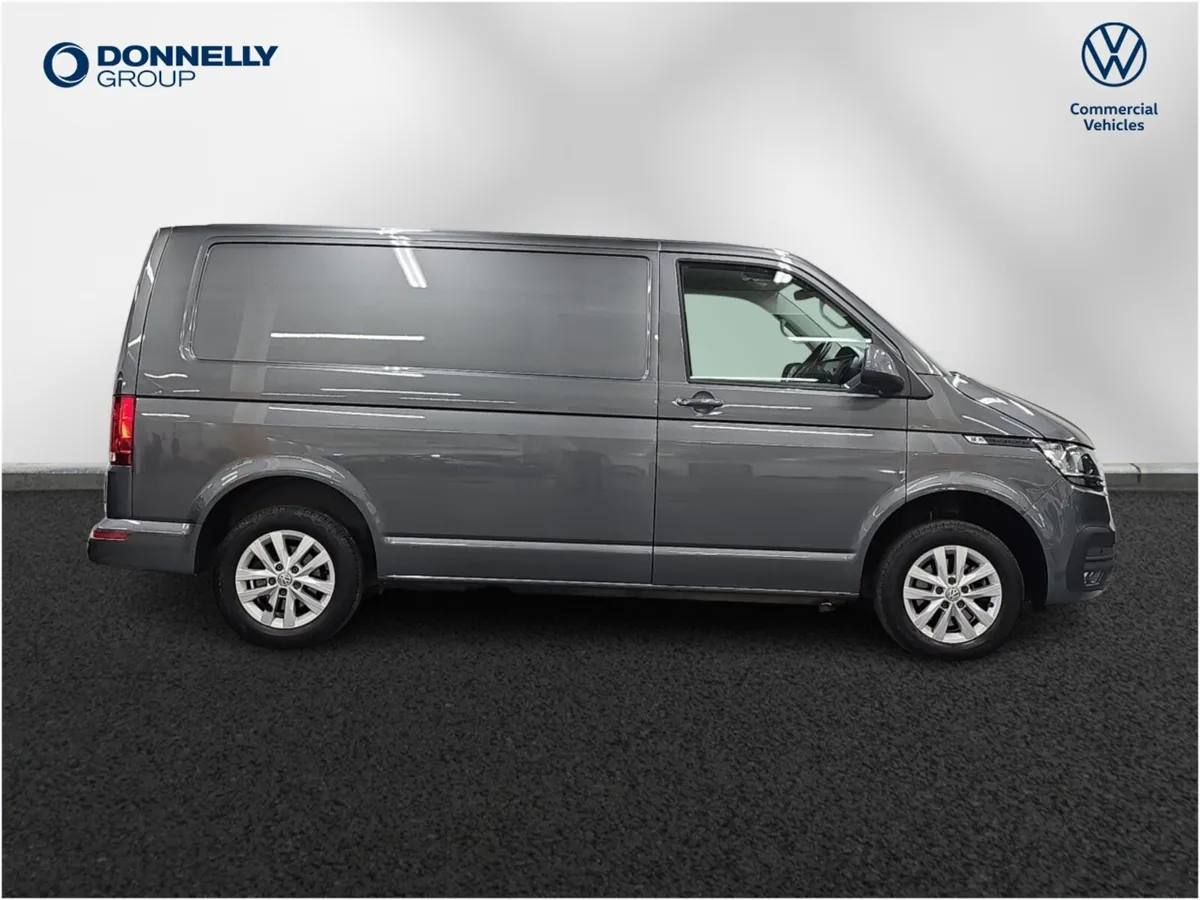 Volkswagen Transporter T28 Swb Diesel Highline - Image 4