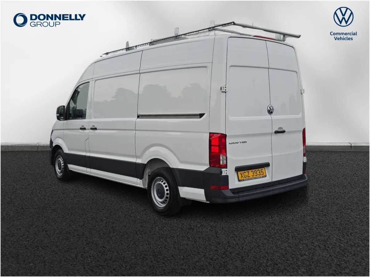 Volkswagen Crafter Cr35 Mwb Diesel Fwd Startline - Image 3