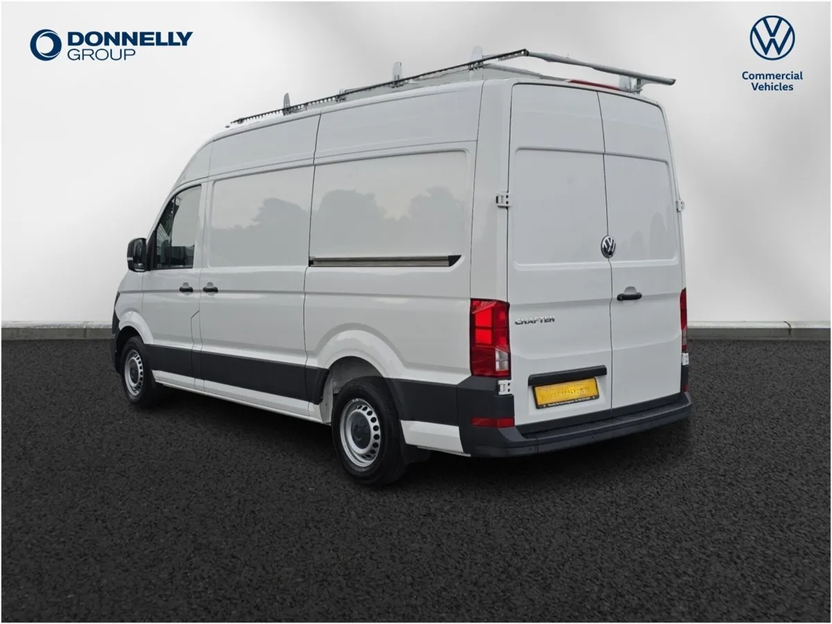 Volkswagen Crafter Cr35 Mwb Diesel Fwd Startline - Image 3