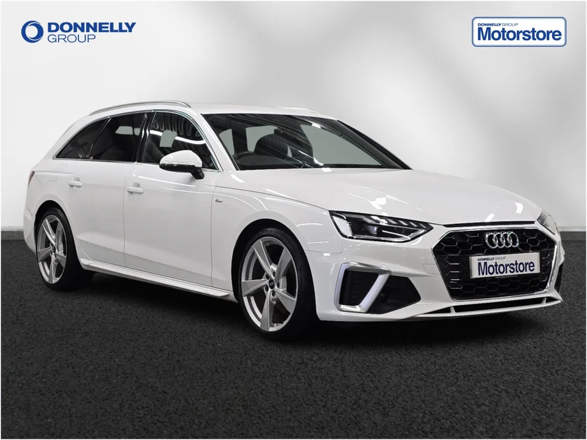 Audi A4 Diesel Avant S Line - Image 1