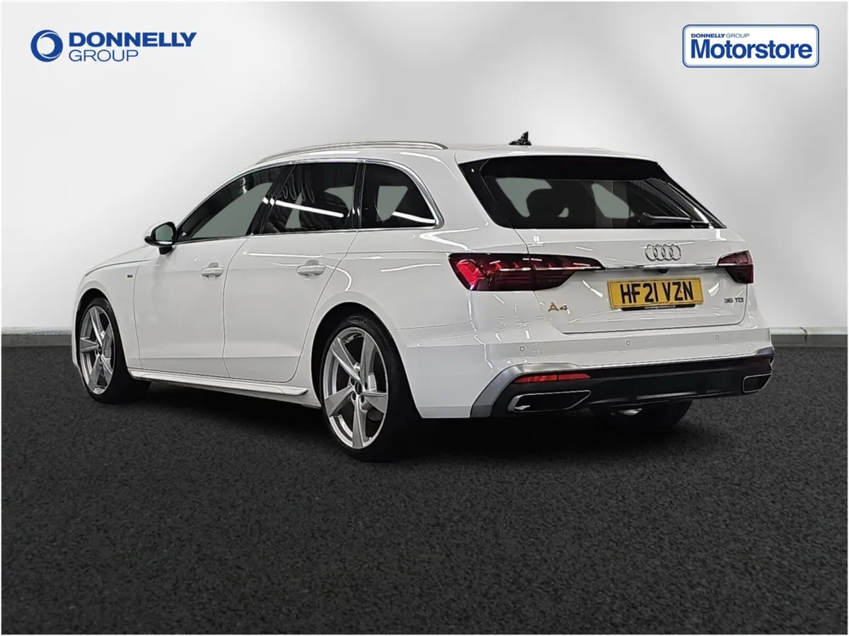 Audi A4 Diesel Avant S Line - Image 2