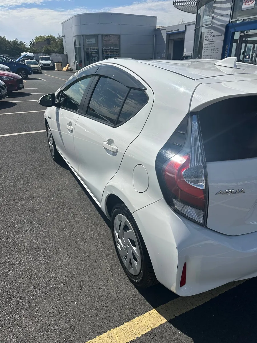 Toyota Aqua 2018 - Image 4