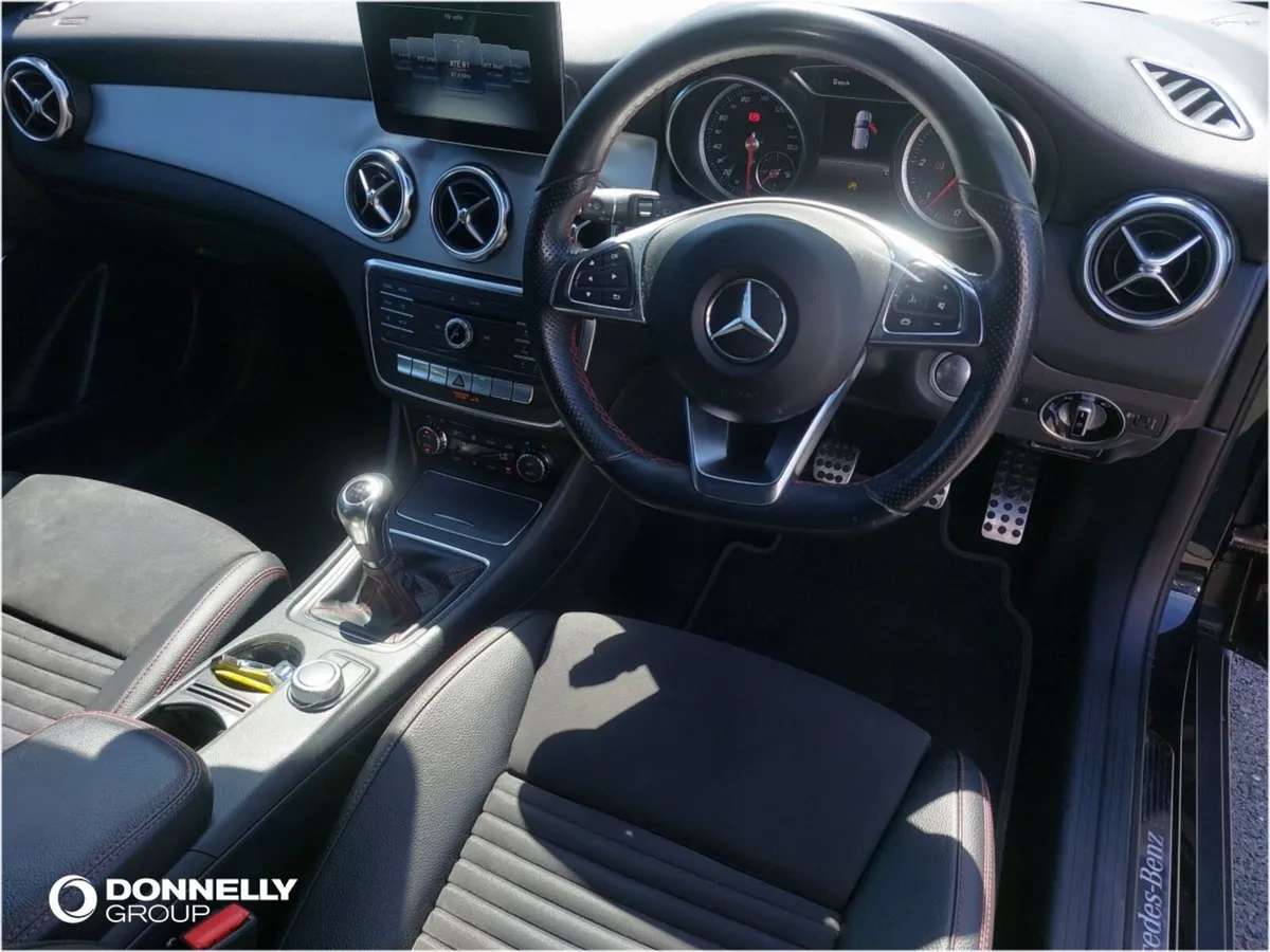 Mercedes-Benz GLA Class Gla Diesel Hatchback AMG L - Image 3
