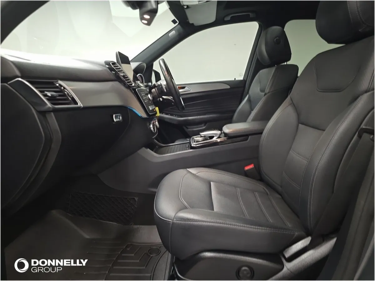 Mercedes-Benz Gle Gle Diesel Estate Night Edition - Image 4