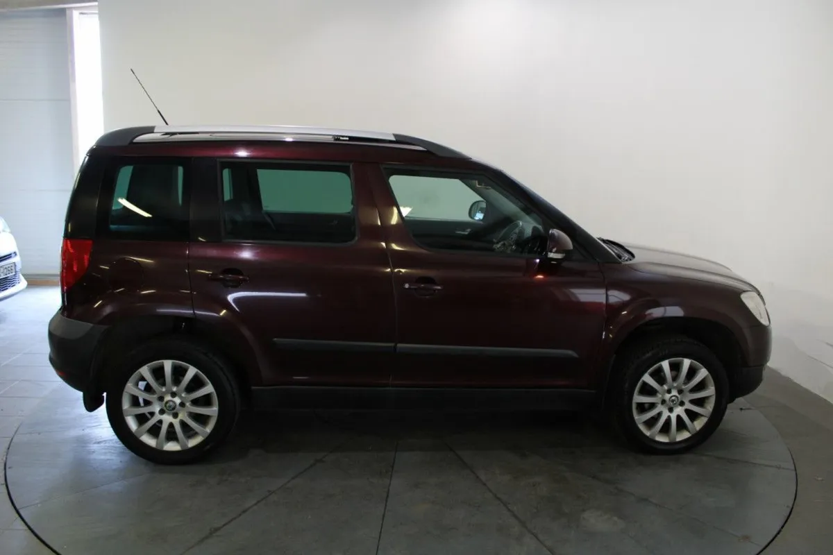 Skoda Yeti 2.0 TDI 110HP Experience 2WD - Image 4