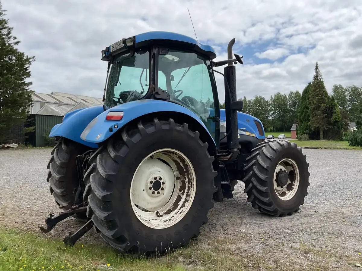 2009 New Holland T6070 4WD Tractor For Auction - Image 4