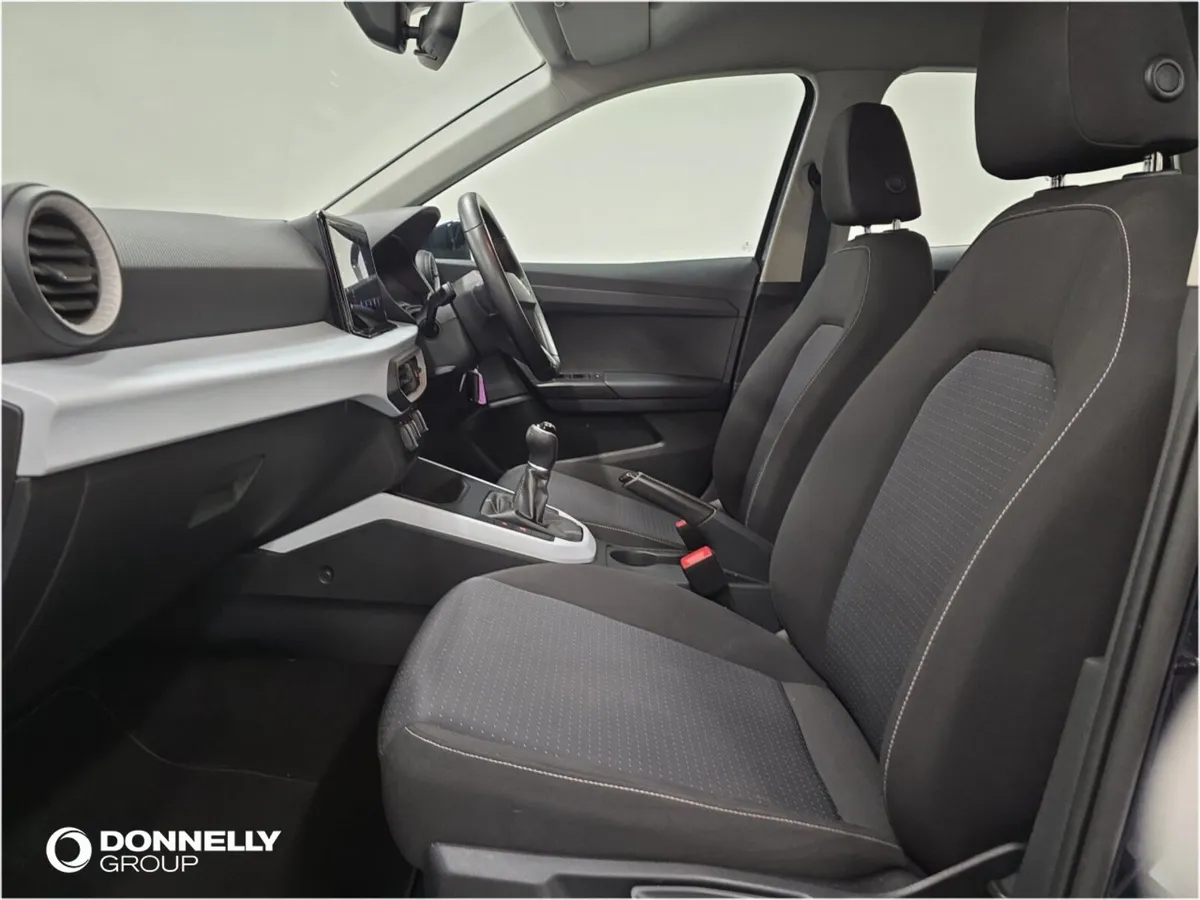 SEAT Arona Hatchback SE Technology - Image 2