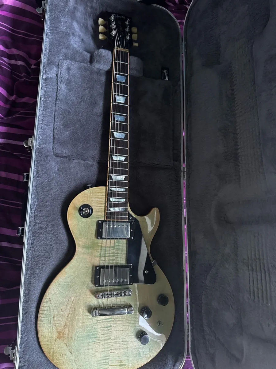Gibson Les Paul classic - Image 1