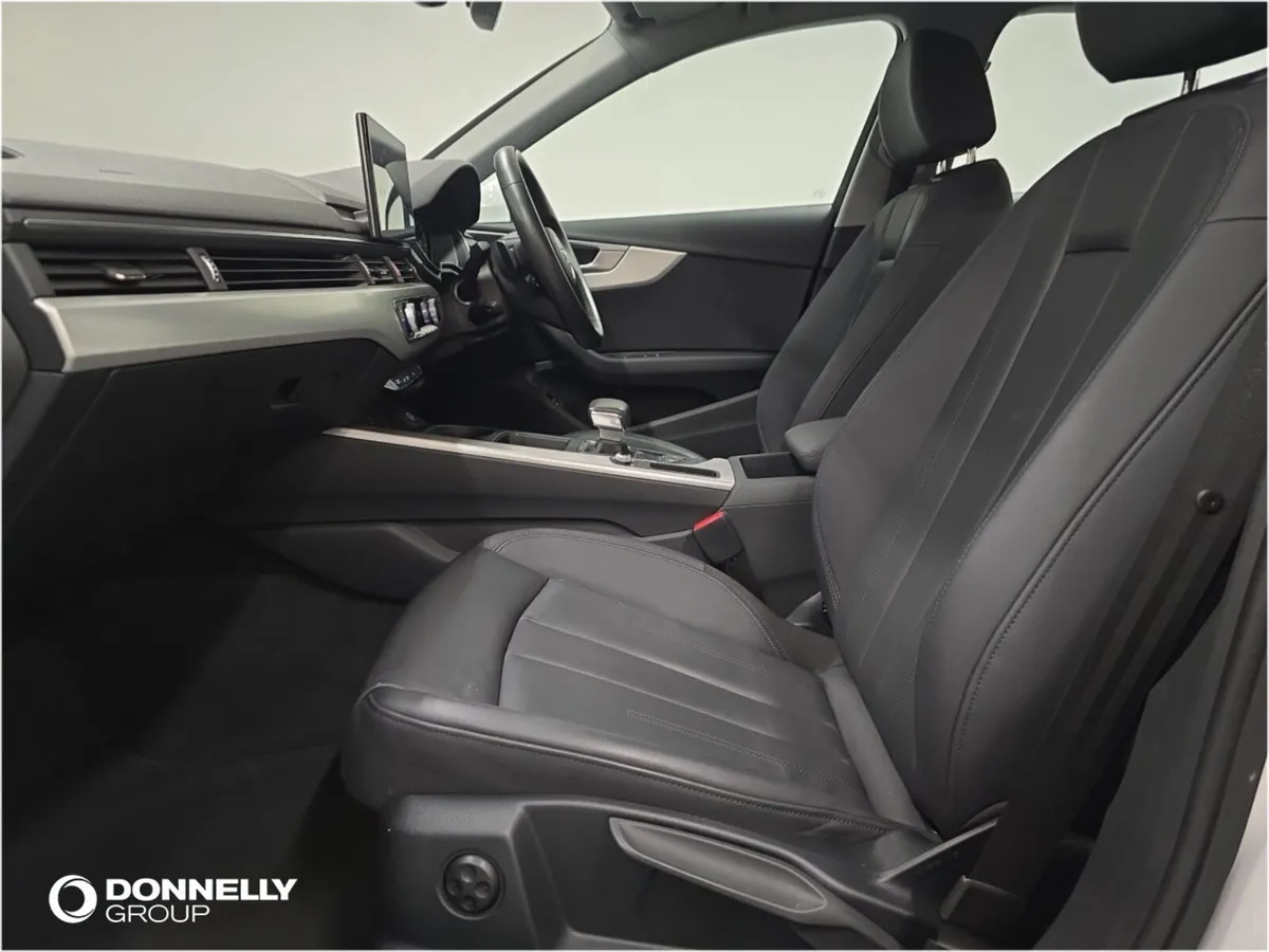 Audi A4 Diesel Saloon Technik - Image 4