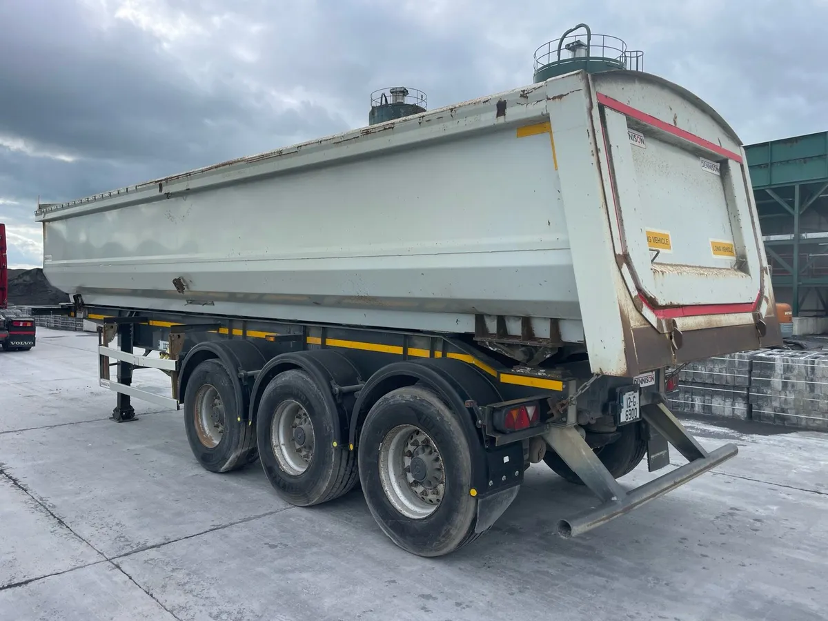 2016 Dennison Tipping Trailer - Image 3