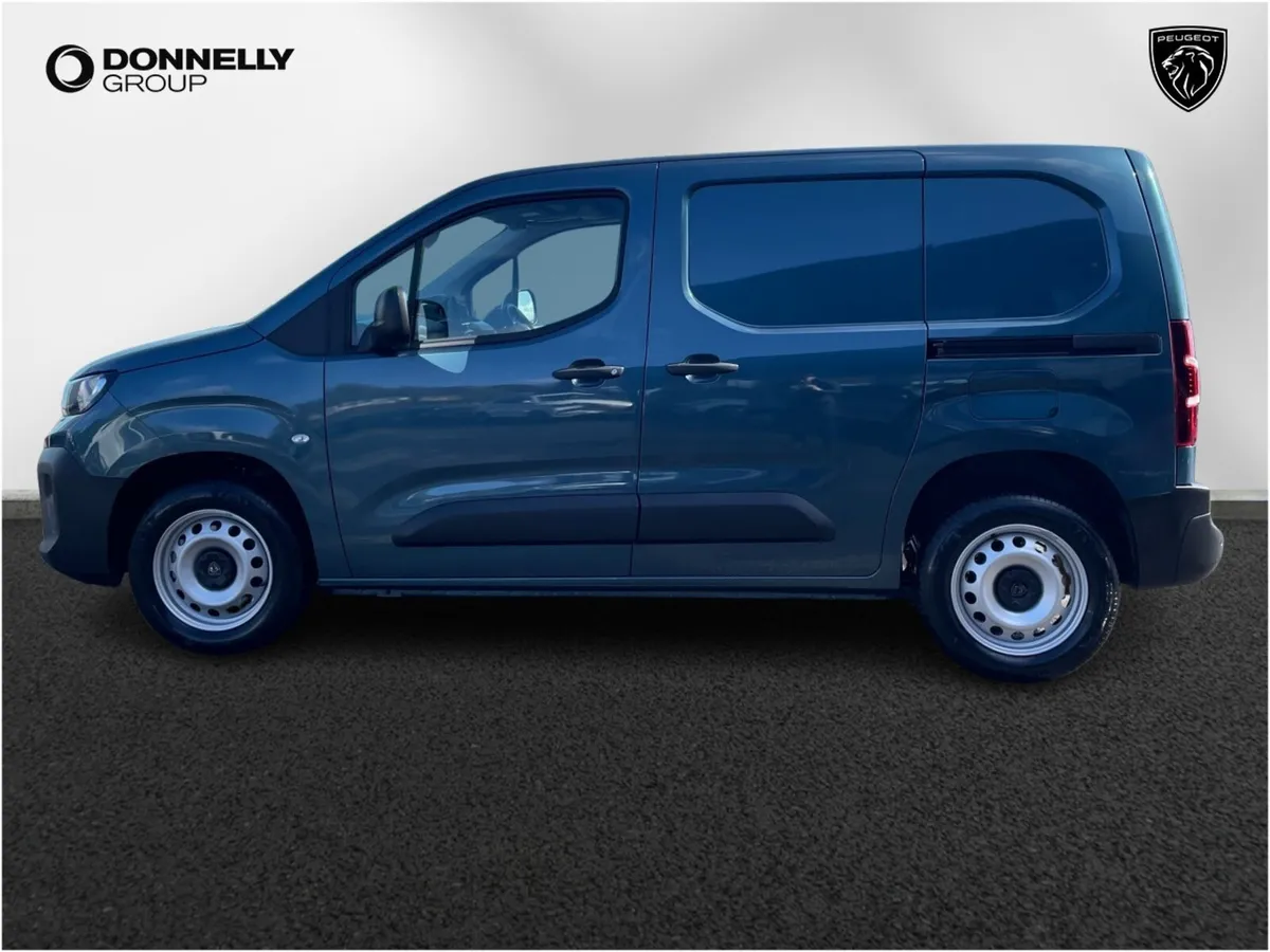 Peugeot Partner Long Diesel Professional Plus - Image 3