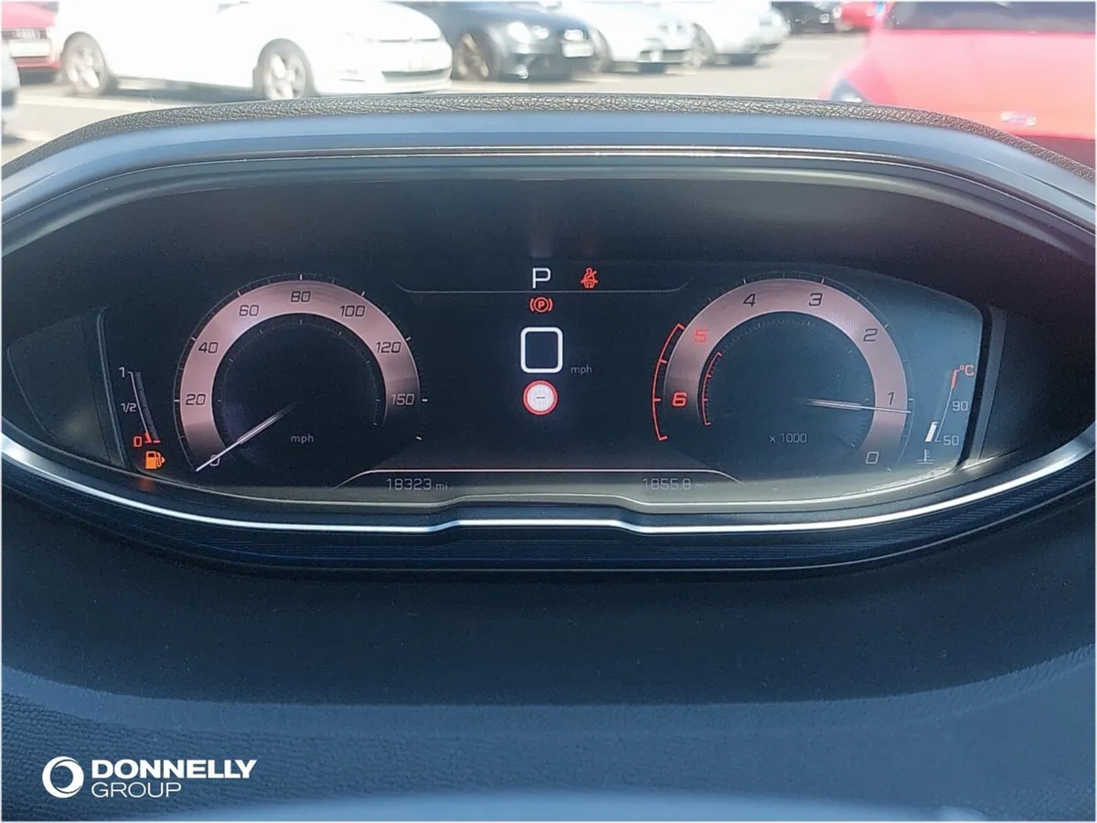 Peugeot 3008 Diesel Estate GT - Image 4
