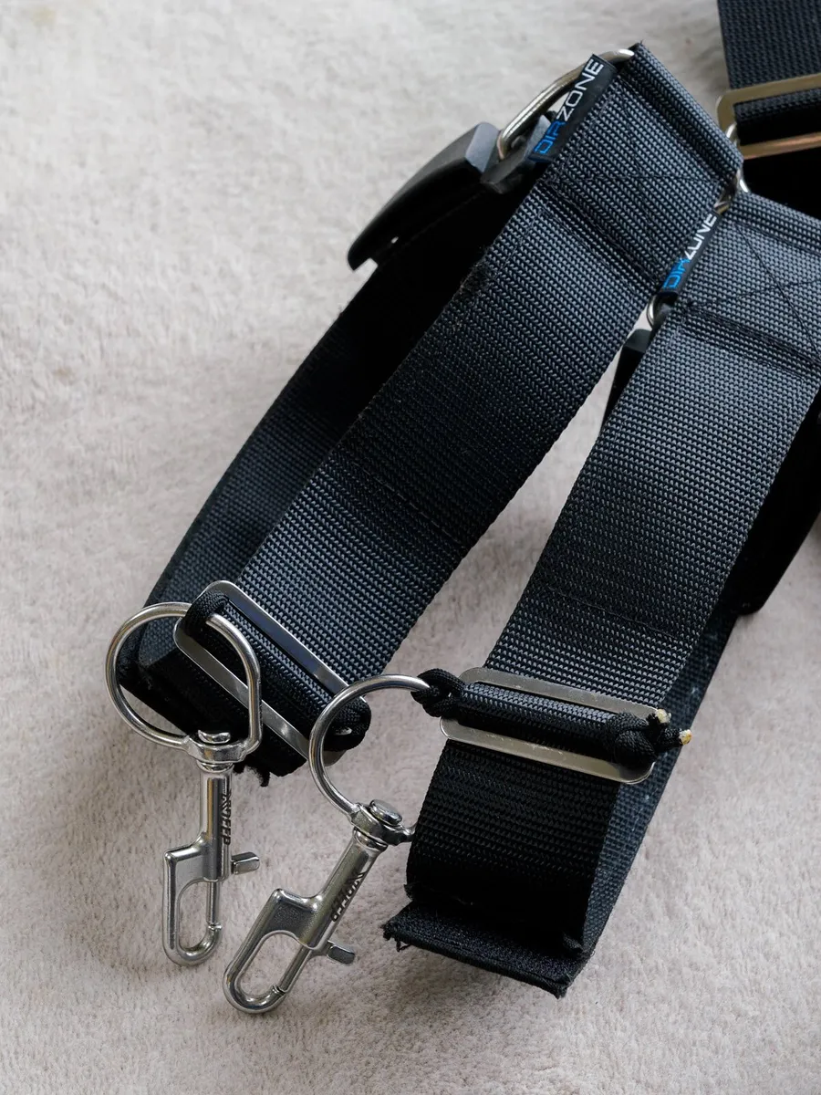 Full Sidemount Diving System – Apeks DST/XTX50 - Image 4