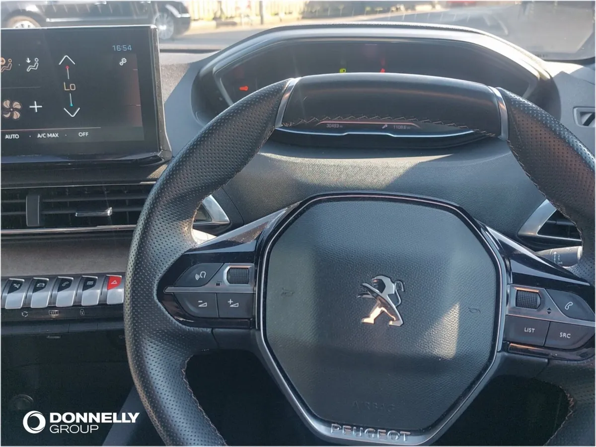 Peugeot 3008 Diesel Estate GT - Image 3