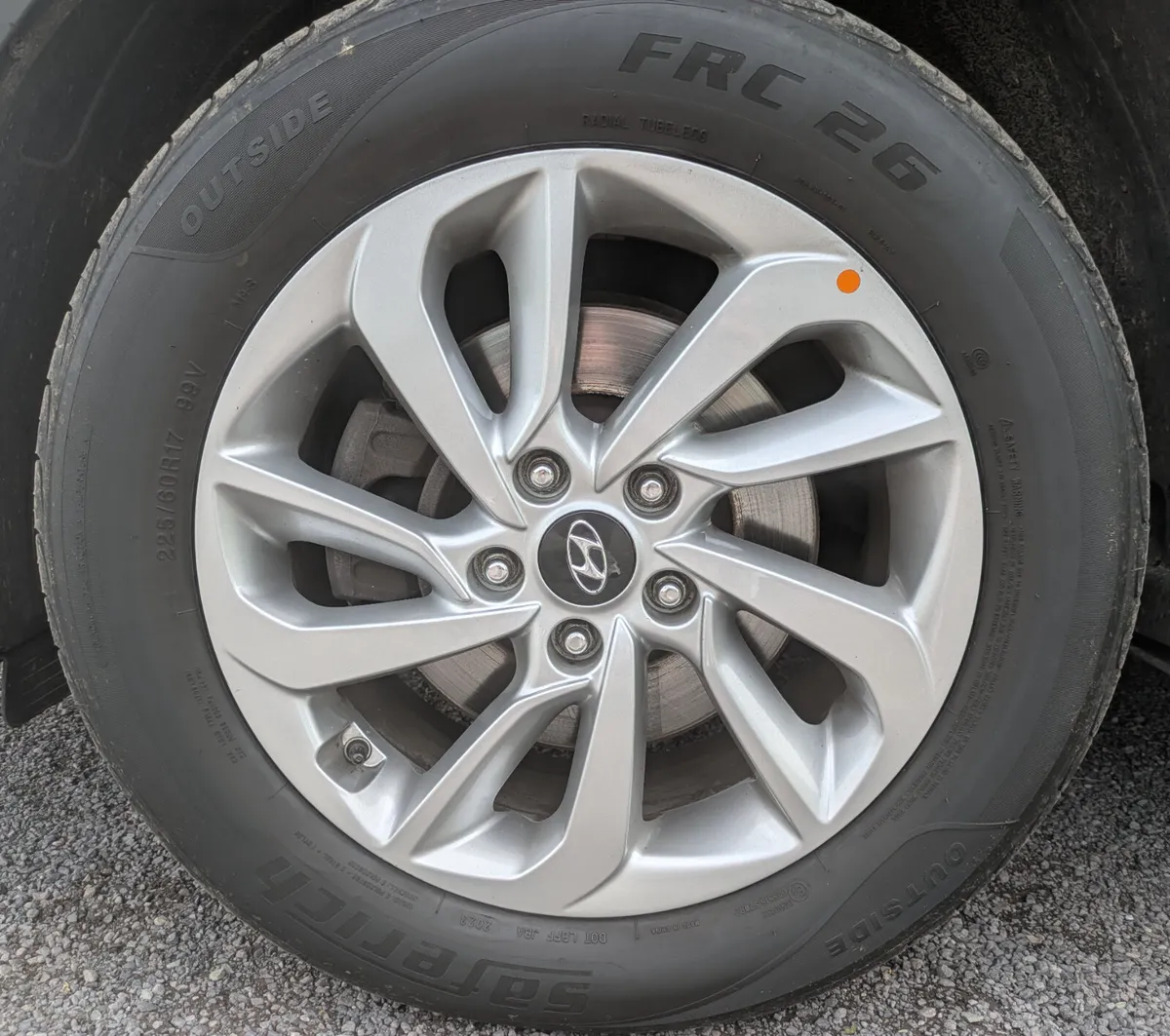 Hyundai Tucson 1.7 L Comfort Plus - Image 4