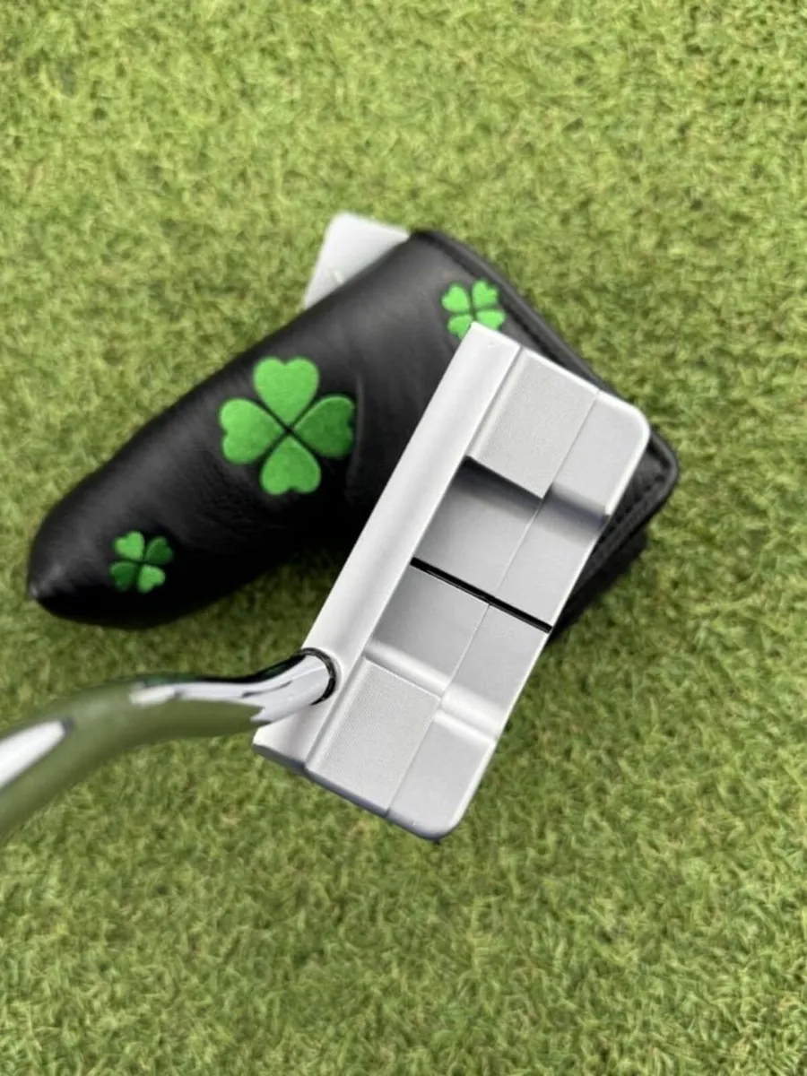 ODYSSEY WHITE HOT OG DOUBLE WIDE PUTTER / 34″ - Image 4