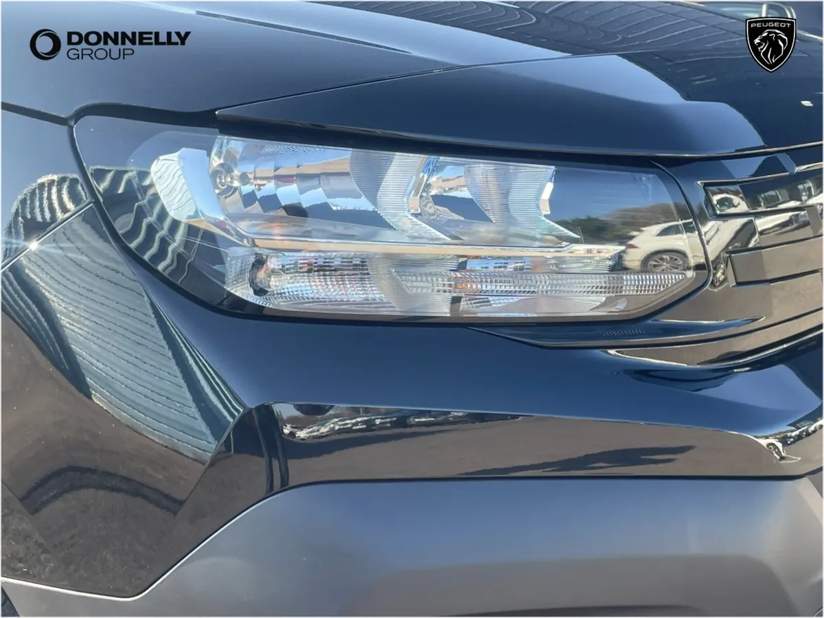 Peugeot Partner Standard Diesel Professional - Image 4