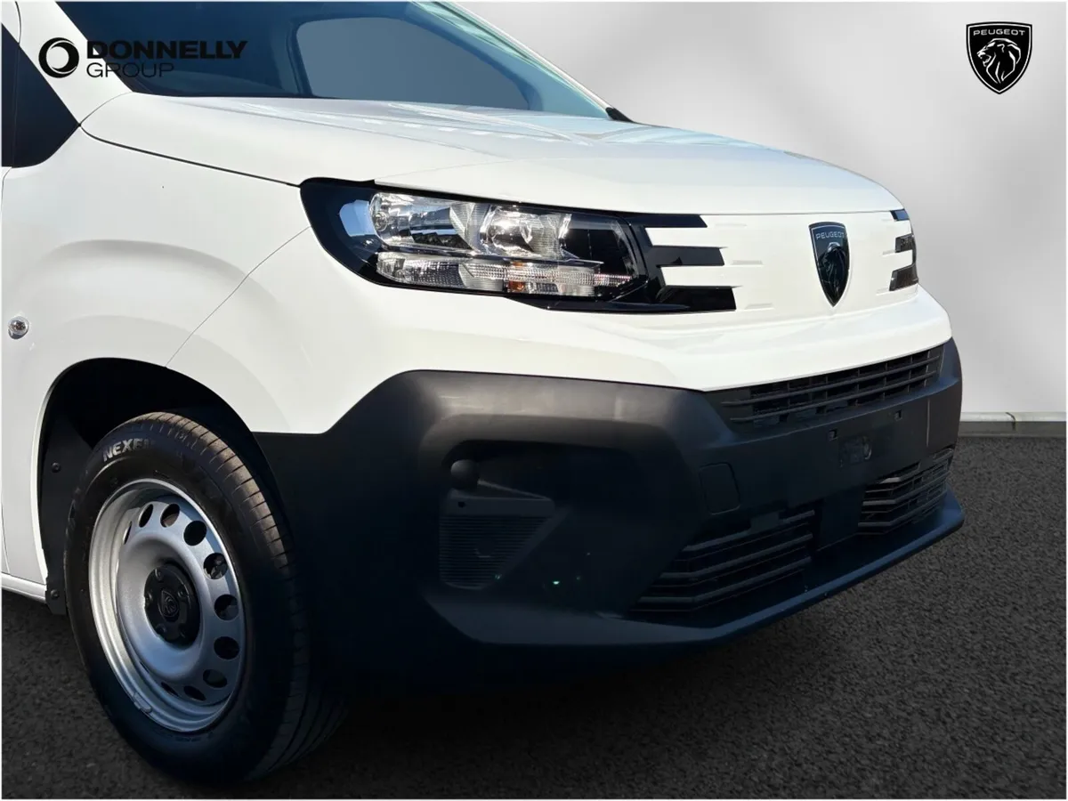 Peugeot Partner Standard Diesel Professional - Image 4