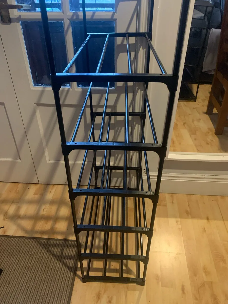 Shoe rack - Image 2