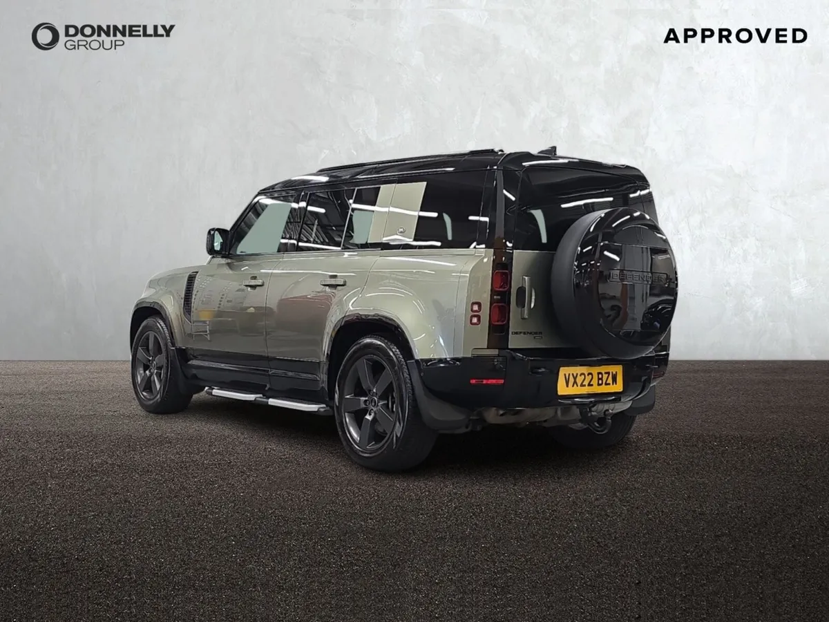 Land Rover Defender Diesel Estate X-Dynamic HSE - Image 2