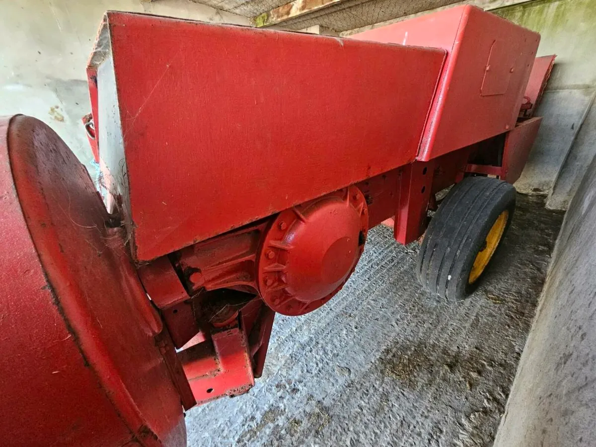 Farm machinery - Image 3