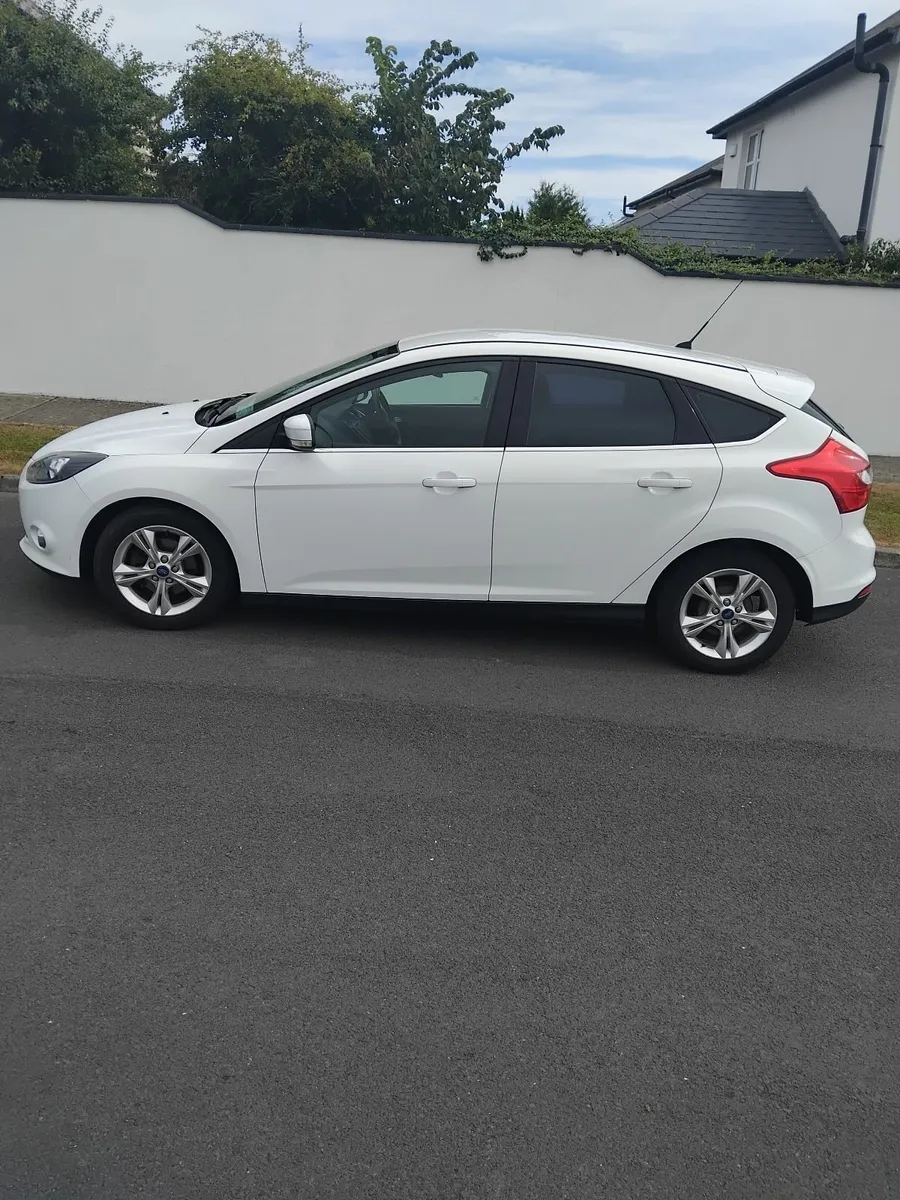 Ford Focus 2012 - Image 3
