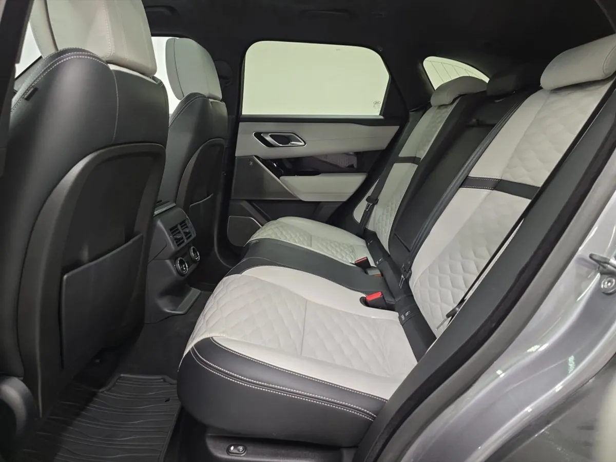 Land Rover Range Rover Velar Estate SVAutobiograph - Image 4