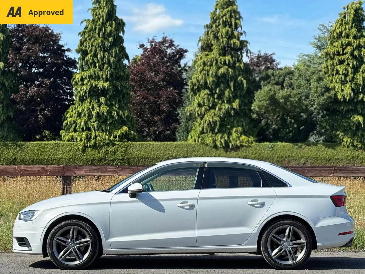 🌟Audi A3 1.4 TFSI Saloon 2015🌟 - Image 2