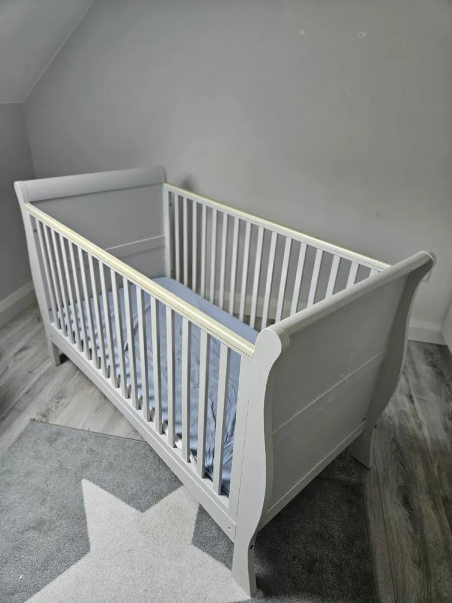 Cot toddler bed - Image 1